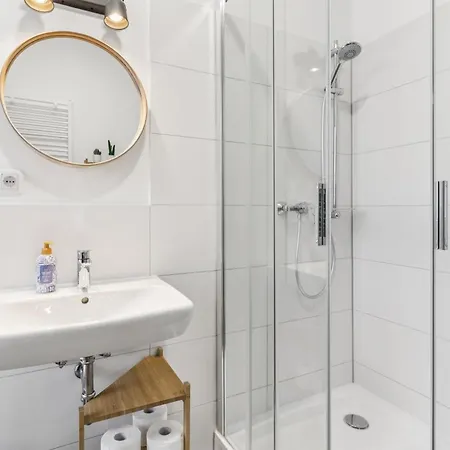 Urban Havn - 6 Mit Anbindung Fuer Bis Zu 34 Personen Daire *